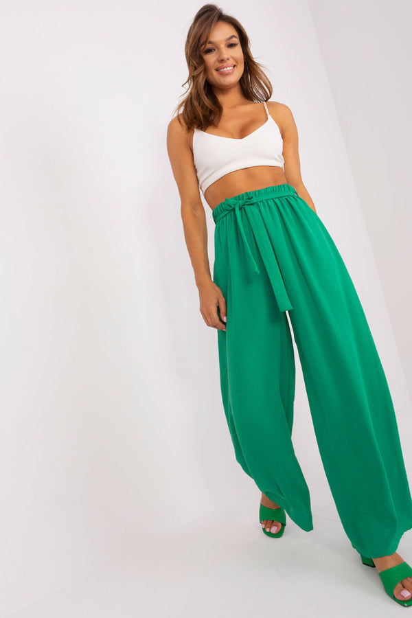 Women trousers model 183461 Och lla